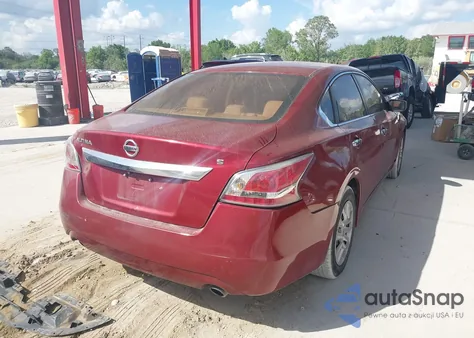2013 Nissan Altima 2.5 from USA, damaged, VIN 1N4AL3AP6DC224652